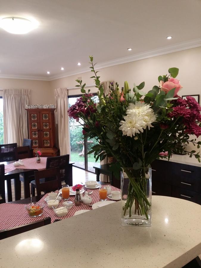 Villa Botanica Guest House Мідранд Екстер'єр фото